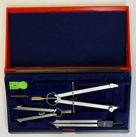 895e Alvin Maverick Bow Compass Drawing Set Includes 6 Inch And 4 Compasses