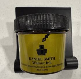 Daniel Smith 743162030200 New Walnut Drawing Ink 2oz. Acid Free Dipped-pens Or Brush