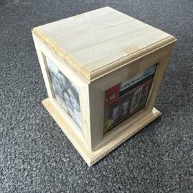Smf-frmbx-5 Woodpeckers Wooden Photo Cube 5- Inch Keepsake Box With Frames For Crafts/decor