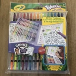 Crayola Twistables Mini Crayons Coloring Paper Set Art New 30 Colors. Fixed Price $14.95.