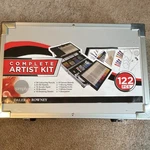 Daler-rowney Complete Artist Kit 122-PIECE Set In Metal Carry Case. Fixed Price $39.00.