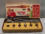 Vintage Rapco Model 6557 Electric Pen Set Woodworking Works. Fixed Price $24.95.